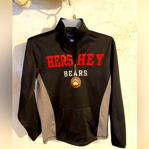Jansport Hershey Bear’s men’s pullover